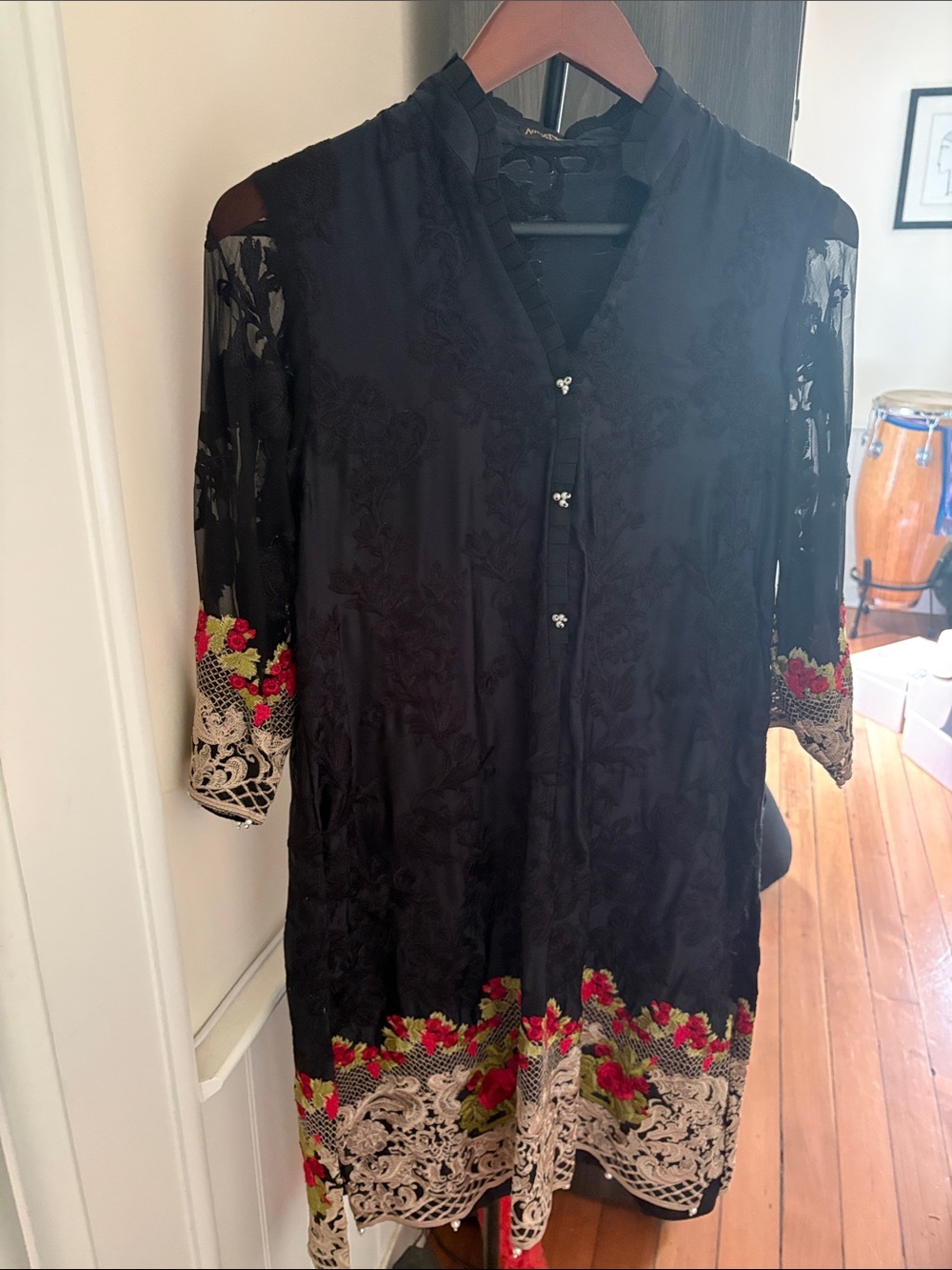 Black Embroidered Women’s Kurta with Floral Border